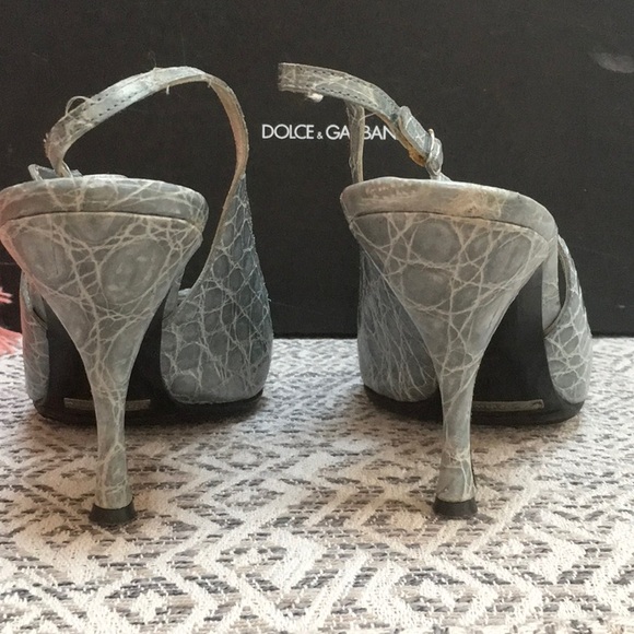 Dolce & Gabbana light blue alligator sling back - Picture 4 of 6